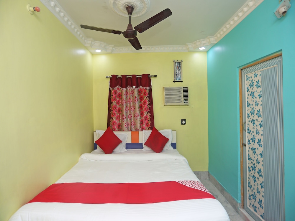 Single Room, 1 Queen Bed photo 2