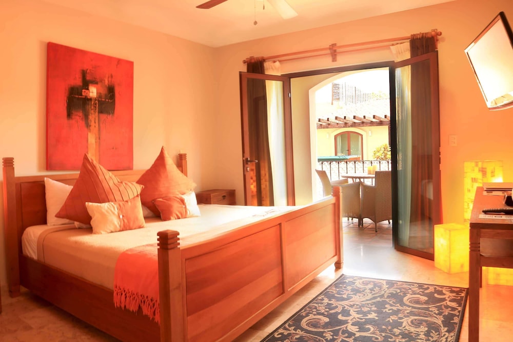 Superior Studio Suite (Penthouse) - Photo 1