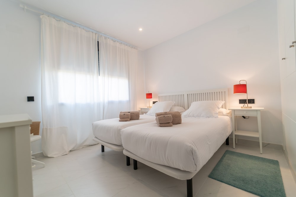 Superior Apartment, 3 Bedrooms, Terrace, Garden View photo 2