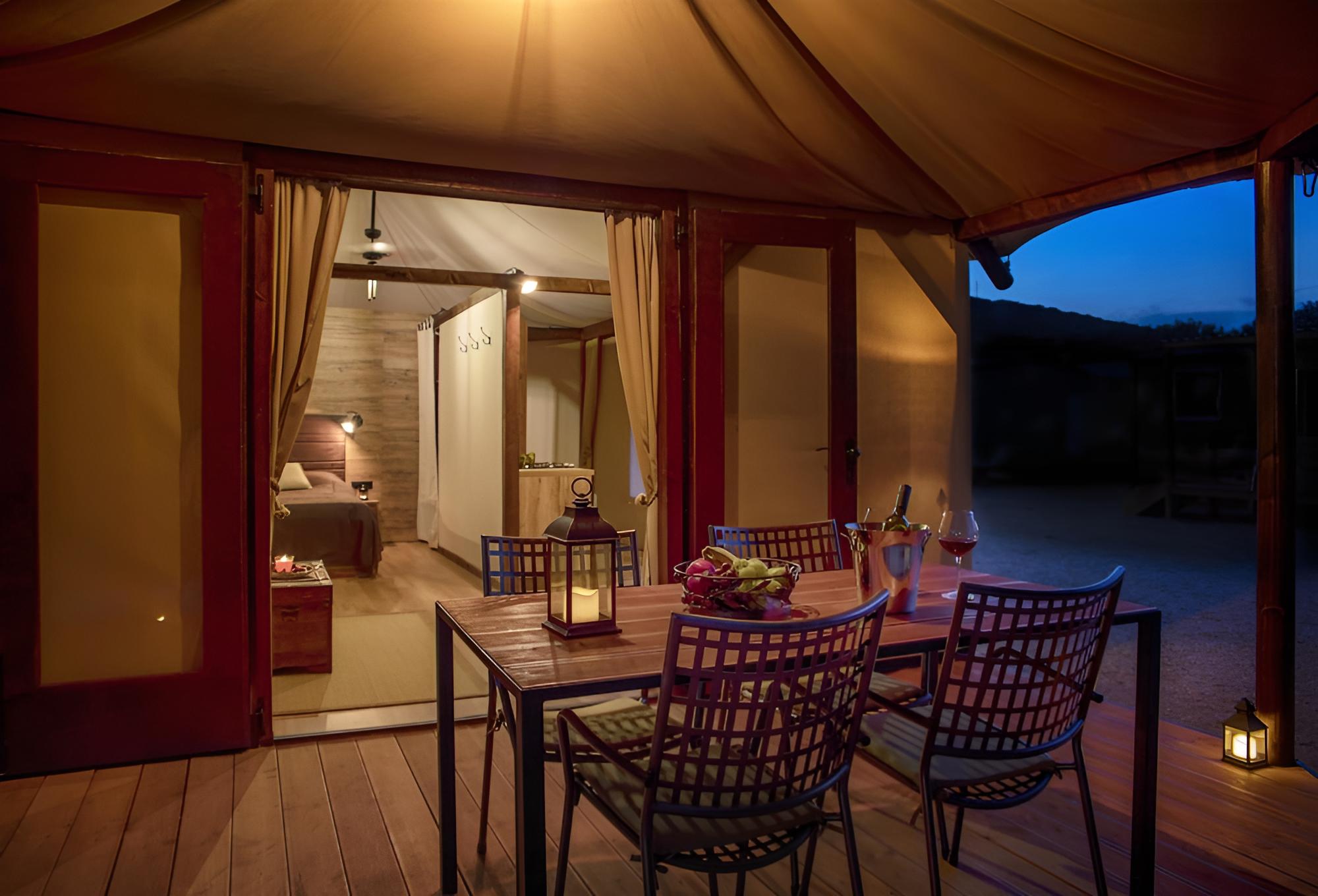Panoramic Tent, 1 Bedroom, Partial Sea View, Beachside
