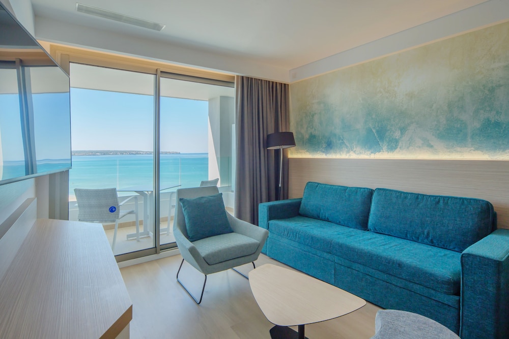 Junior Suite, Balcony, Sea View (superior) photo 2