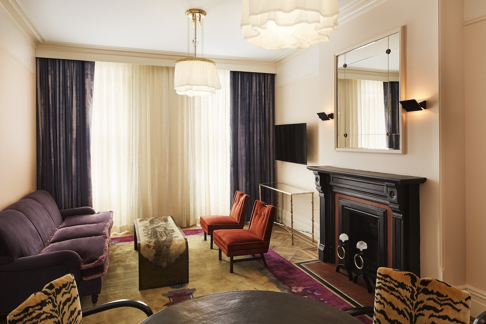 Chelsea Suite