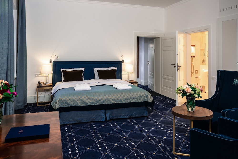 Superior Double Room - Photo 1