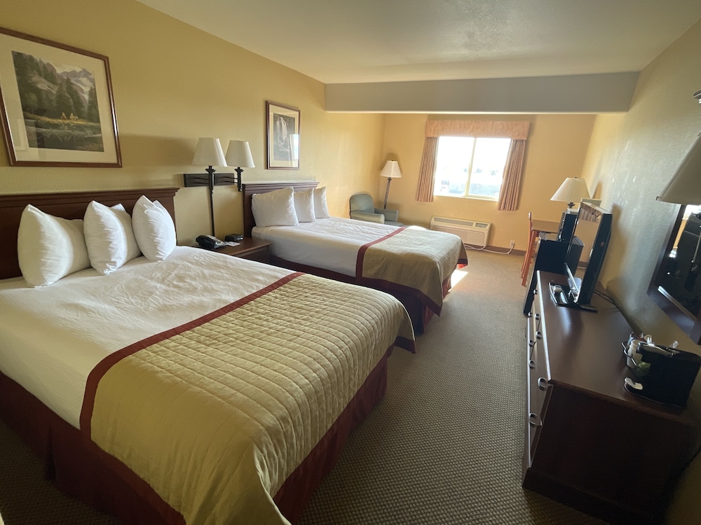 Room, 2 Double Beds, Non Smoking, Pets Not Allowed (Accessible, Seat in Shower)