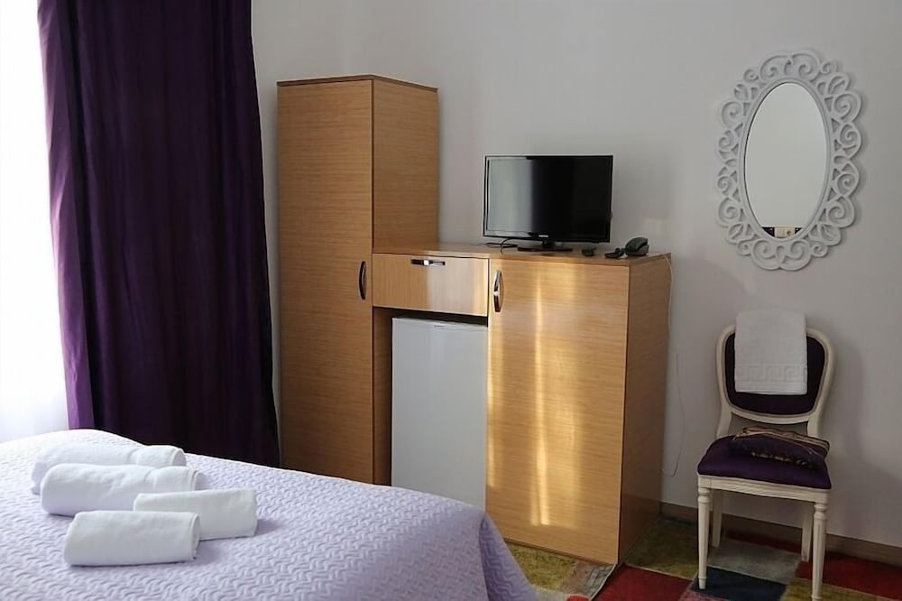 Standard Double Room photo 3
