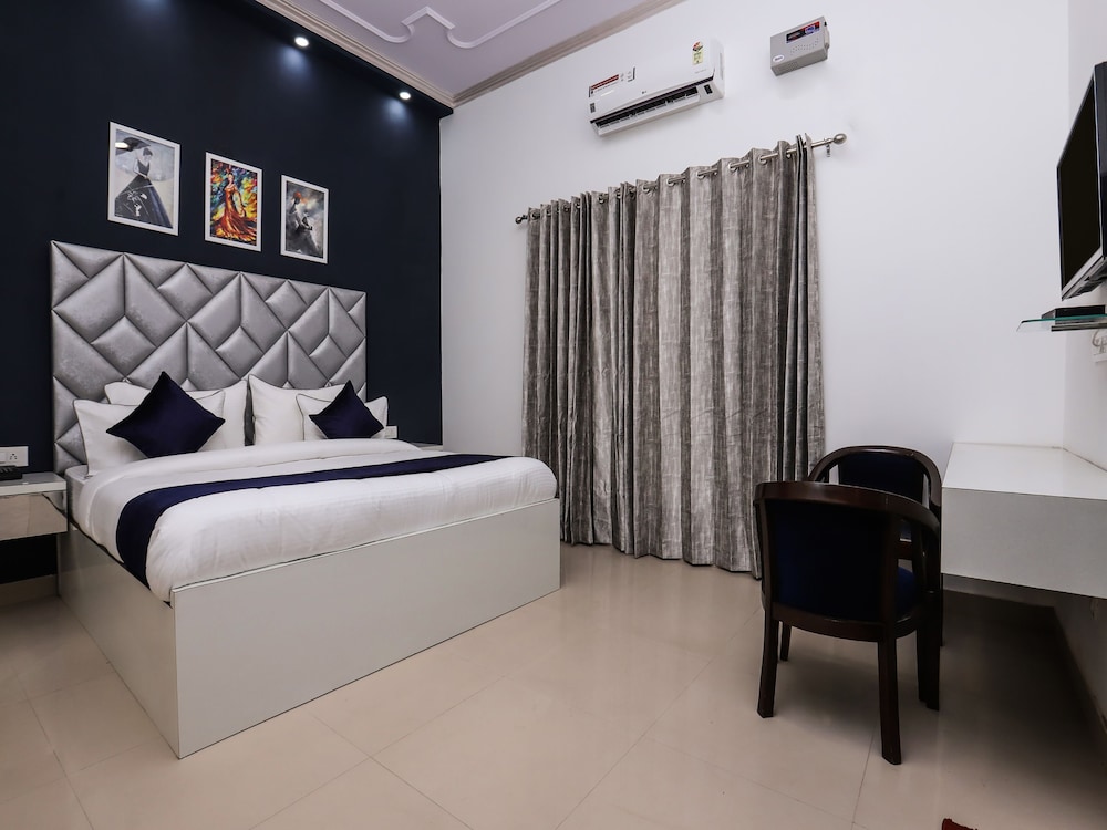 Suite Room - Photo 1
