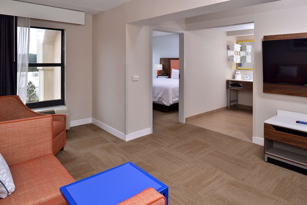 Suite, One King Bed, Non-Smoking - Photo 3