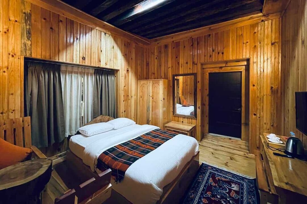 Business Twin Room, City View