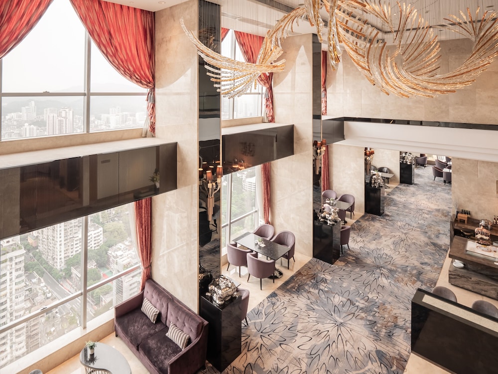 Executive Room, 2 Twin Beds, Club Lounge Access thumbnail 5