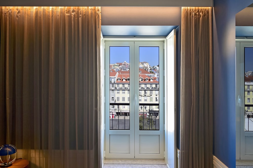 Double Room, City View - Photo 6