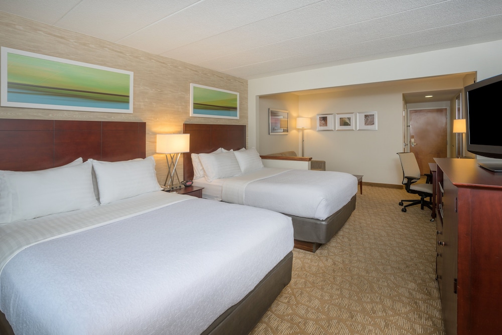 Standard Room, 2 Queen Beds, Accessible Bathtub (Communications) - Photo 1