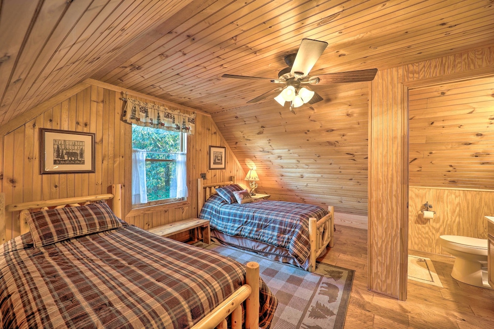 House (2 Bedrooms) photo 1
