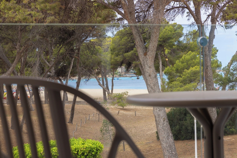 Double Room Single Use, Balcony, Beach View