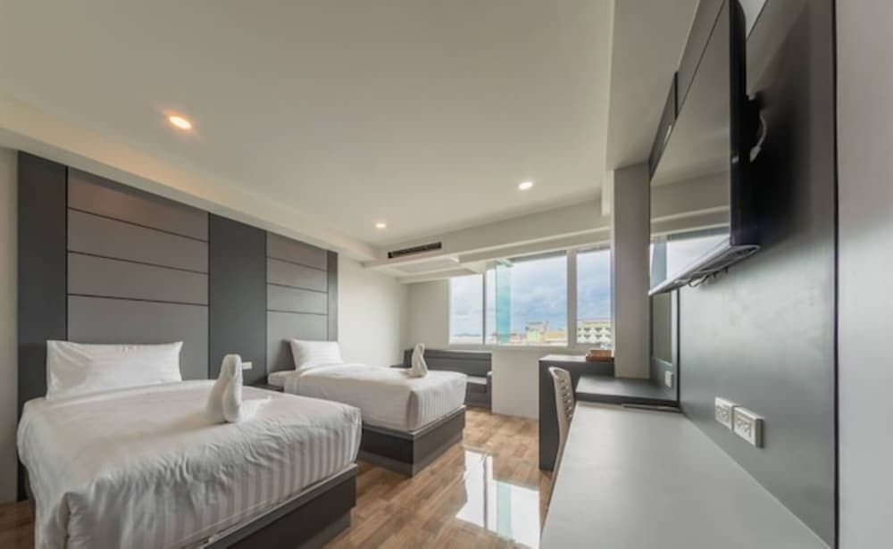 Superior Twin Room - Photo 1