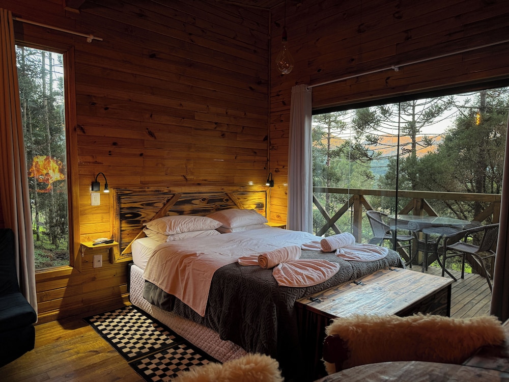 Chalet, Mountain View photo 1