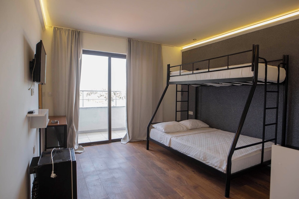 Exclusive Room