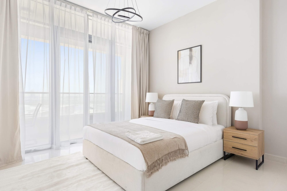 Premier Apartment
