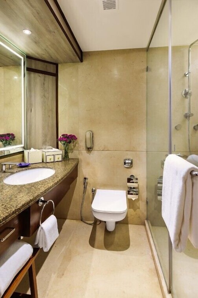 Deluxe Room, City View (With Double Bed)
