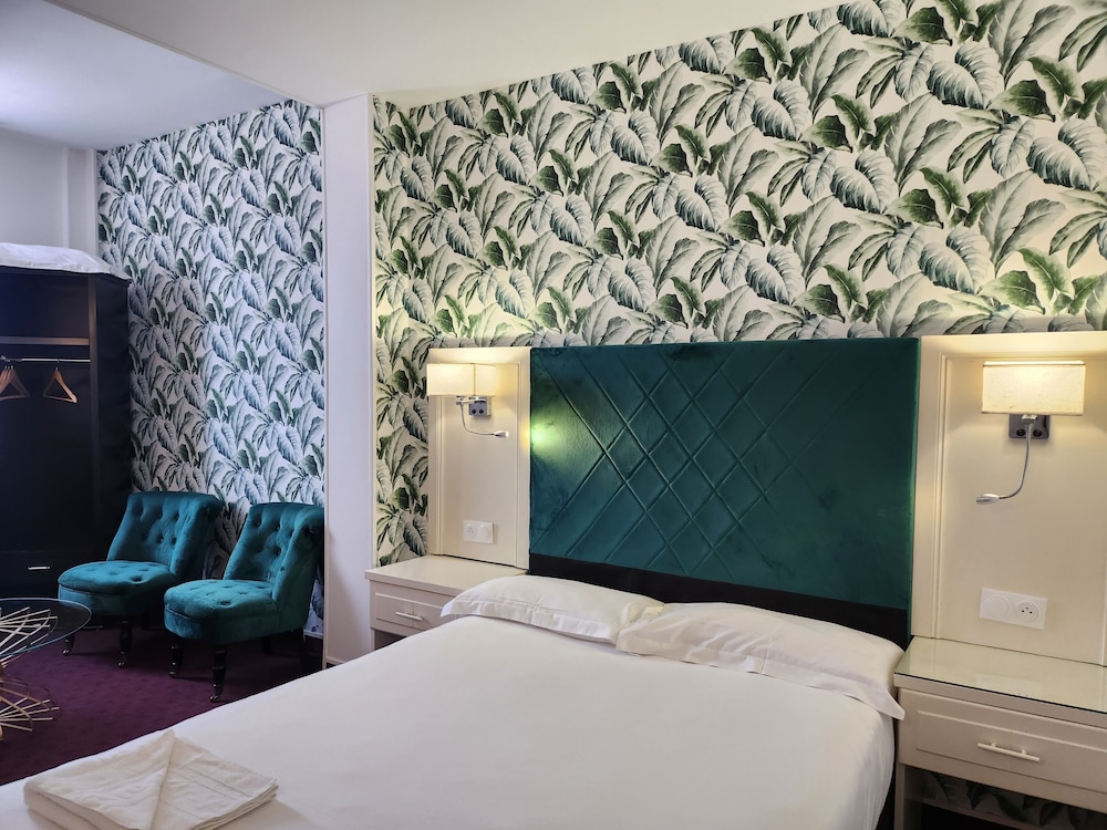 Deluxe Double Room, 1 Double Bed - Photo 4