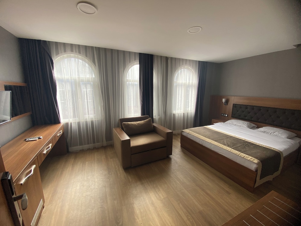 Deluxe Double Room, City View photo 1
