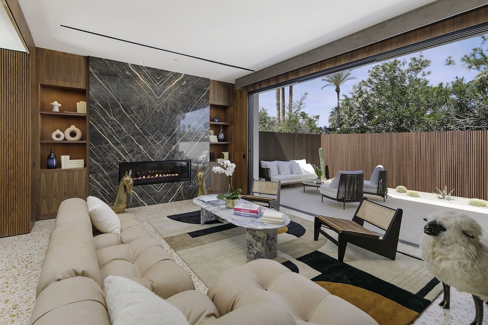 Hermann Suite, 1 Bedroom, Fireplace