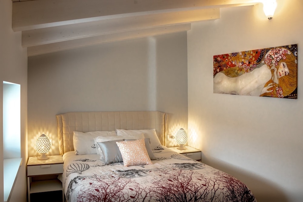 Junior Suite, Balcony photo 1
