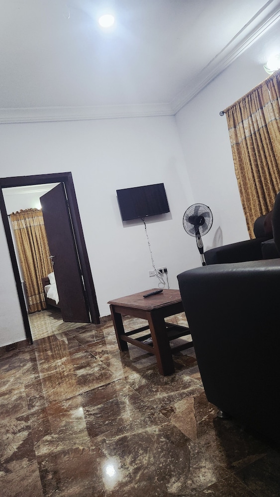 Family Apartment photo 1