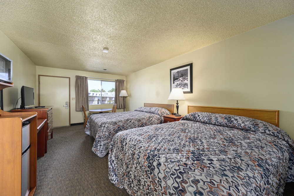 Classic Double Room