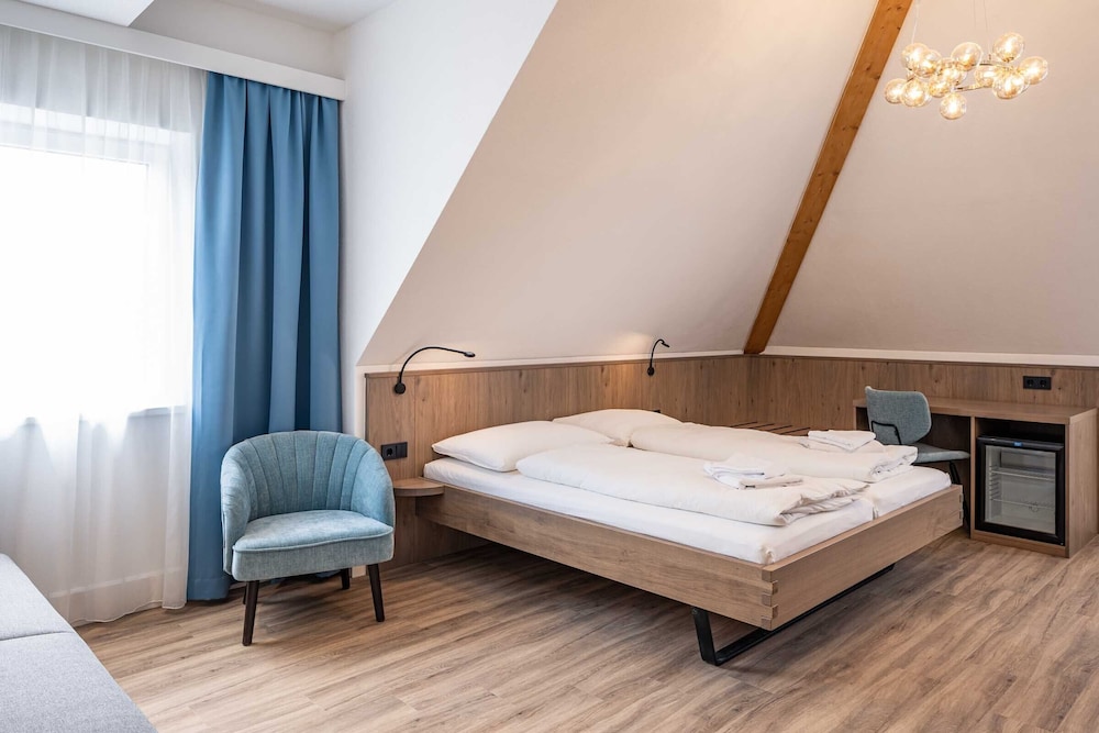 Deluxe Double Room photo 2