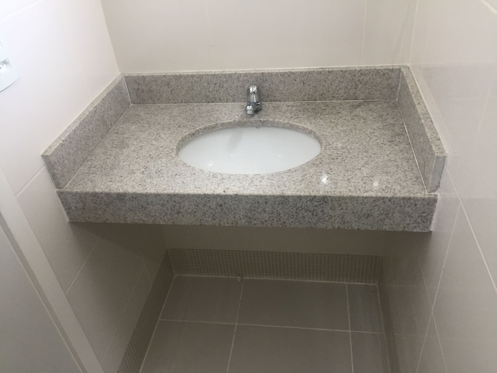Family Double Room Single Use, 2 Bedrooms, City View photo 2