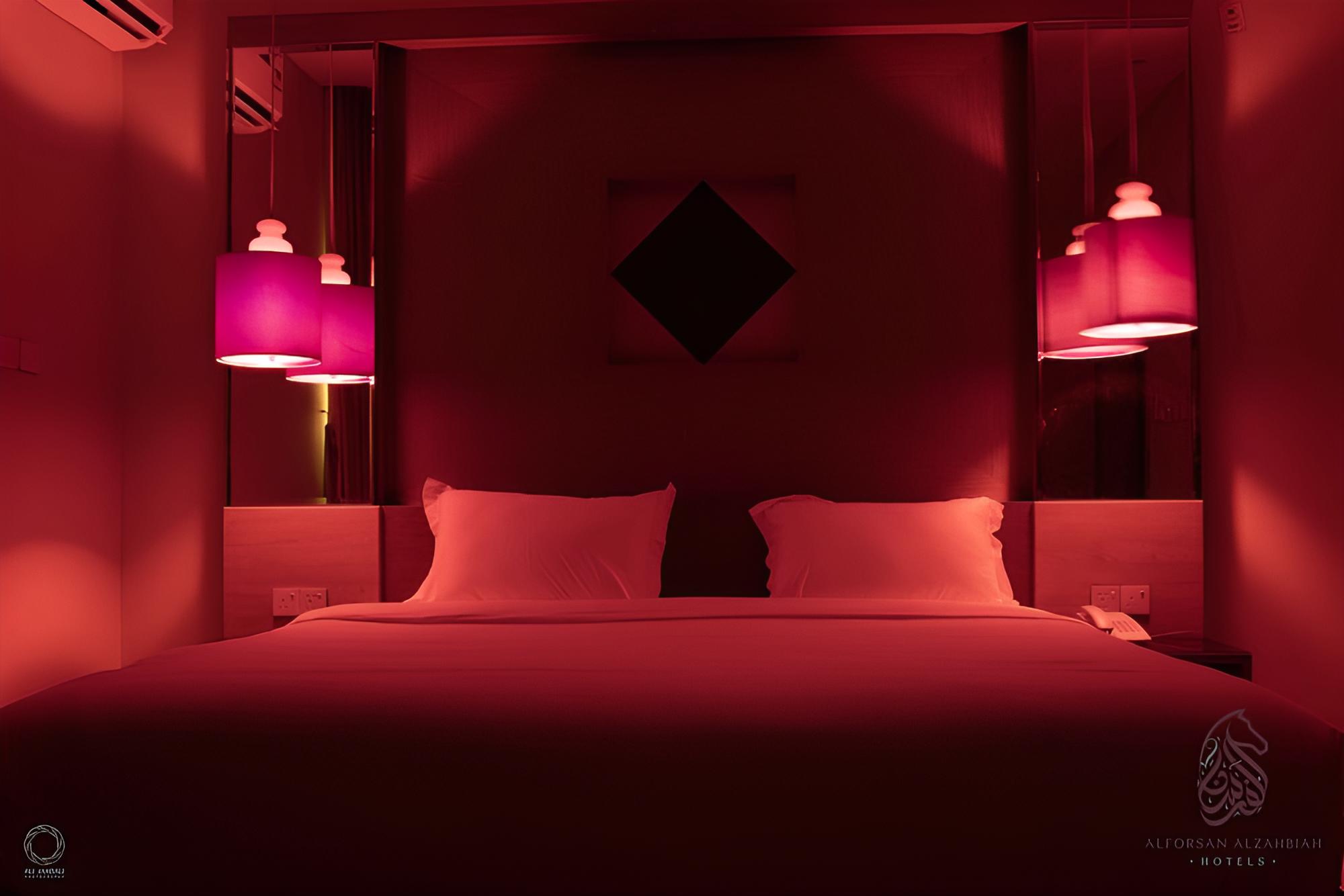 Luxury Room, 1 King Bed photo 1