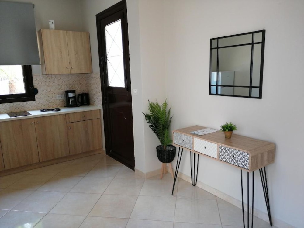 Comfort Apartment, 3 Bedrooms, Resort View photo 3