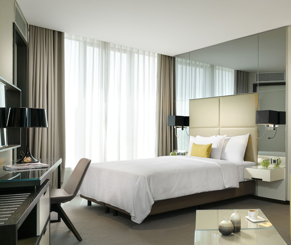 Centro Corner Suite photo 1