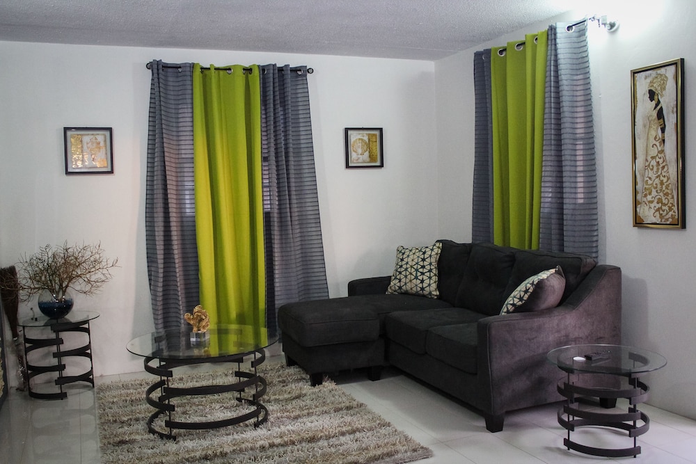 Suite, 2 Bedrooms photo 3