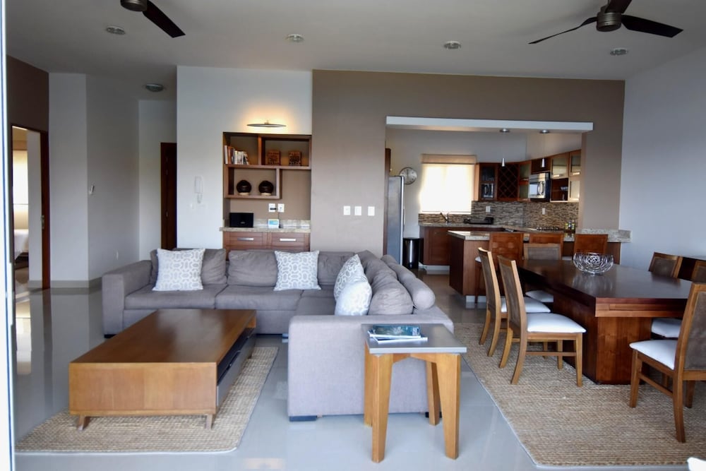 Condo, 1 King Bed (2047 - PA B202) photo 3