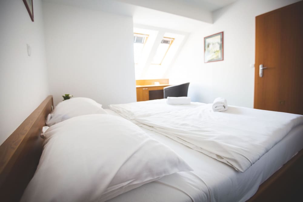 Suite, 1 Bedroom photo 1