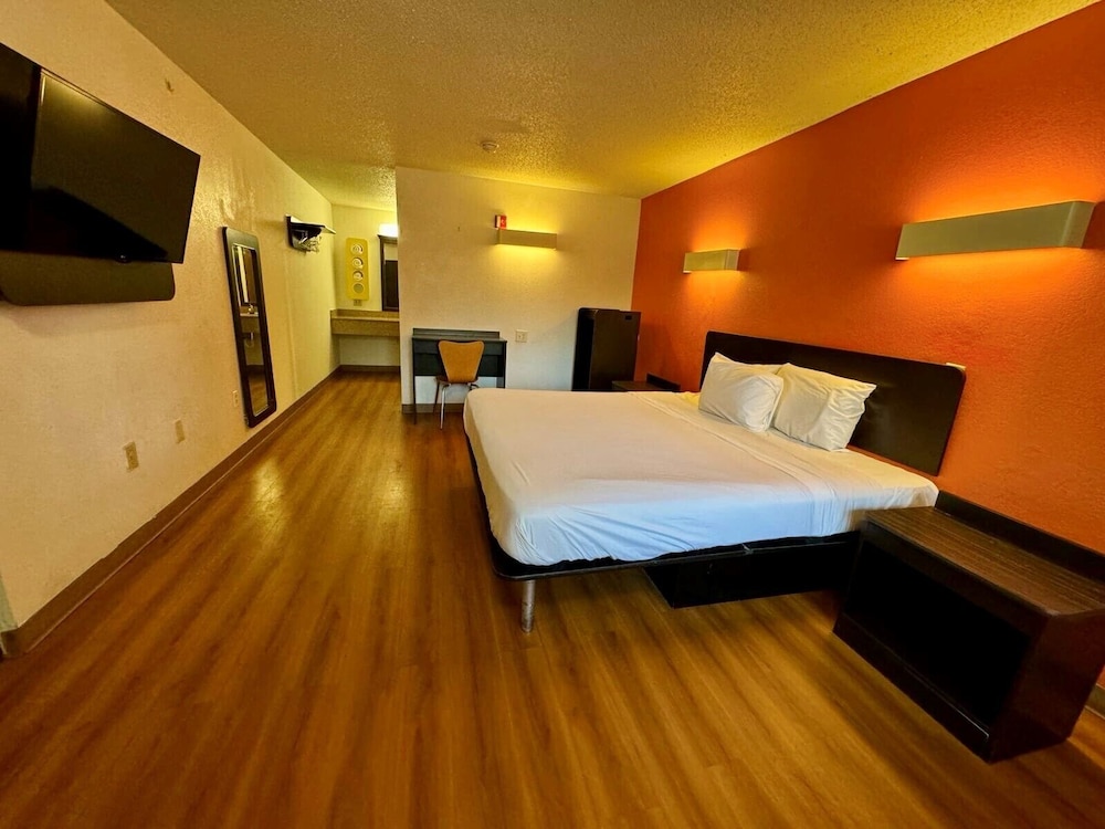 Basic Single Room photo 2