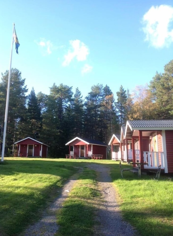 Cabin photo 2