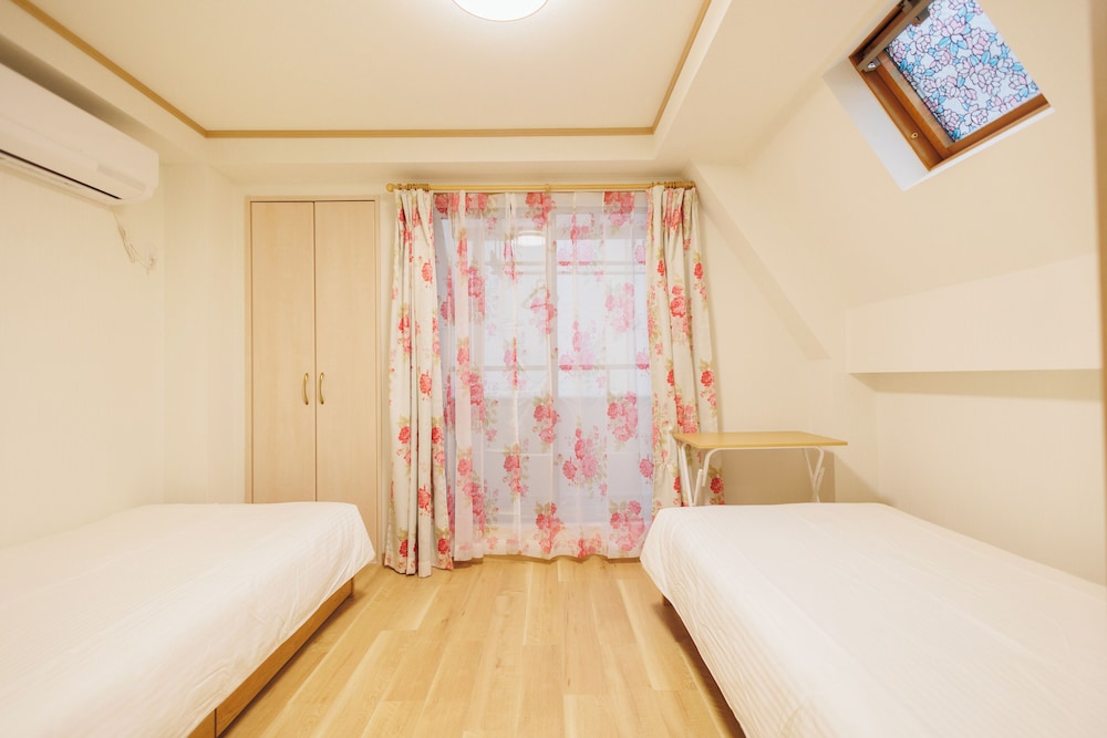 Annex House - Private Stay