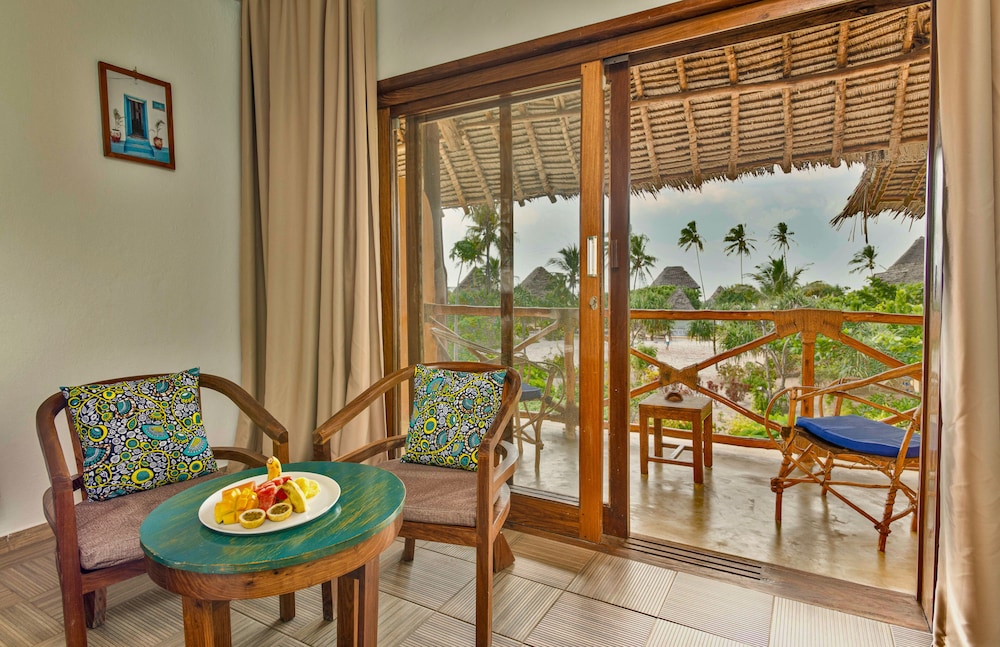 Family Room with Sea View
