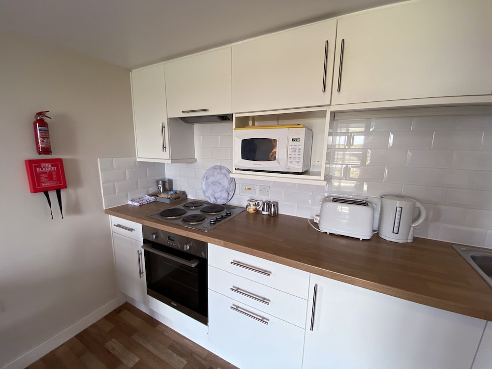 Superior Apartment, 1 Double Bed with Sofa bed, Ensuite, Valley View (Beacon View) photo 2
