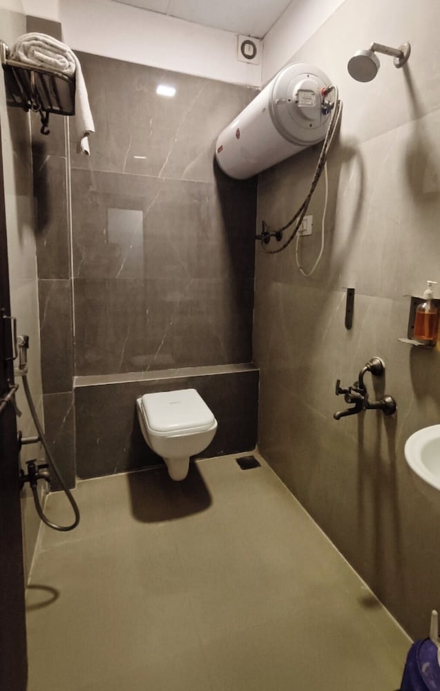Deluxe Room - Photo 2