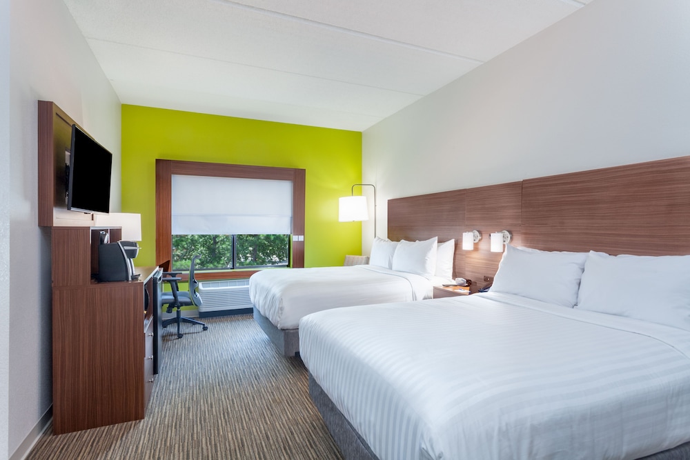 Standard Room, 2 Queen Beds, Accessible (Comm, Tub) - Photo 2
