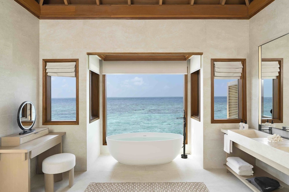 Ocean Bungalow with Pool - Photo 5