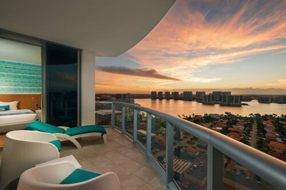 Deluxe 1 Bedroom Bayfront Suite - Photo 6