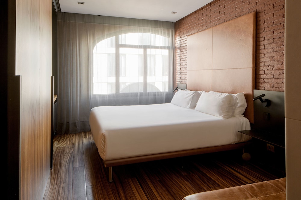 Standard Double Room Single Use