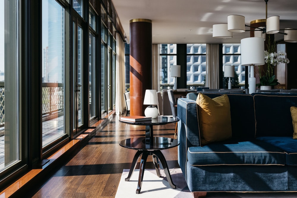 Presidential Suite, Terrace (Bartholdi)