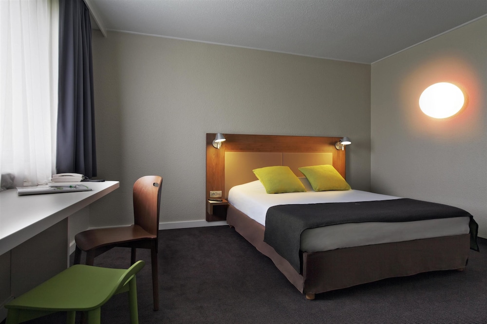 Standard Room, 1 Double Bed - Photo 6