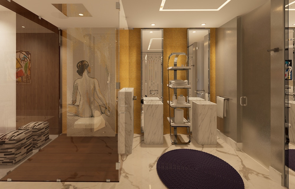 Two Bedroom Corner Suite Ocean Front