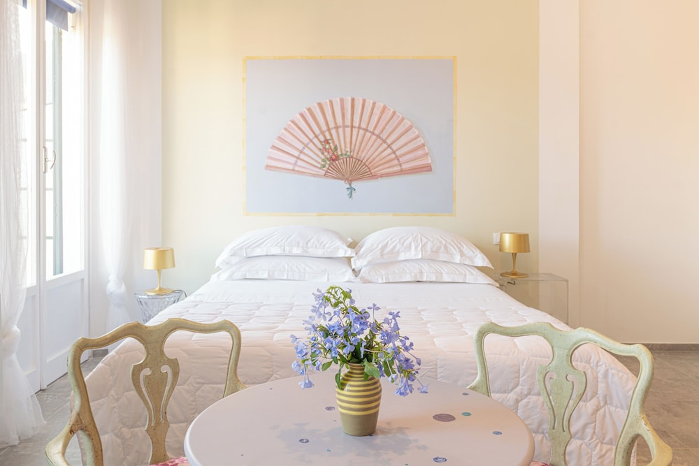 Comfort Room